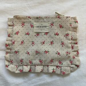 Sézane Ditsy Floral Makeup